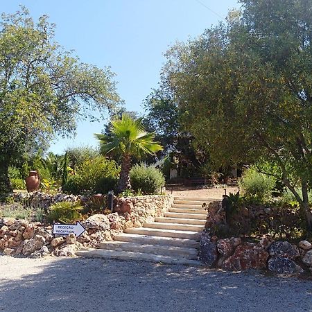 Quinta Dos Valados Bed & Breakfast Querenca Bagian luar foto