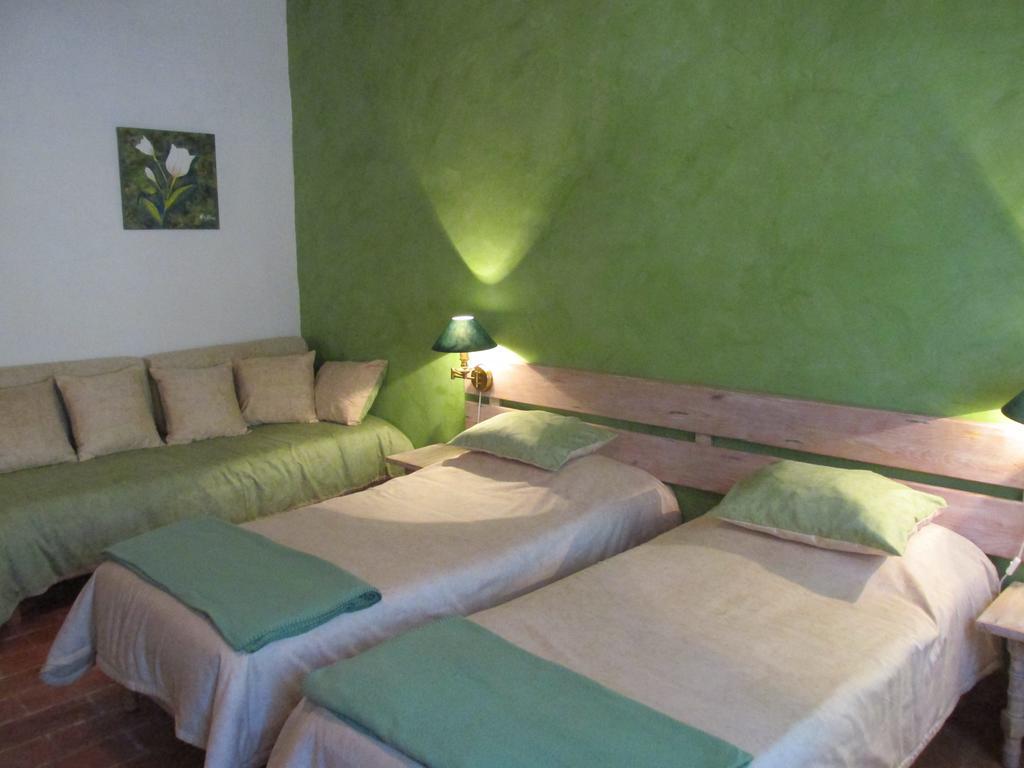 Quinta Dos Valados Bed & Breakfast Querenca Bagian luar foto