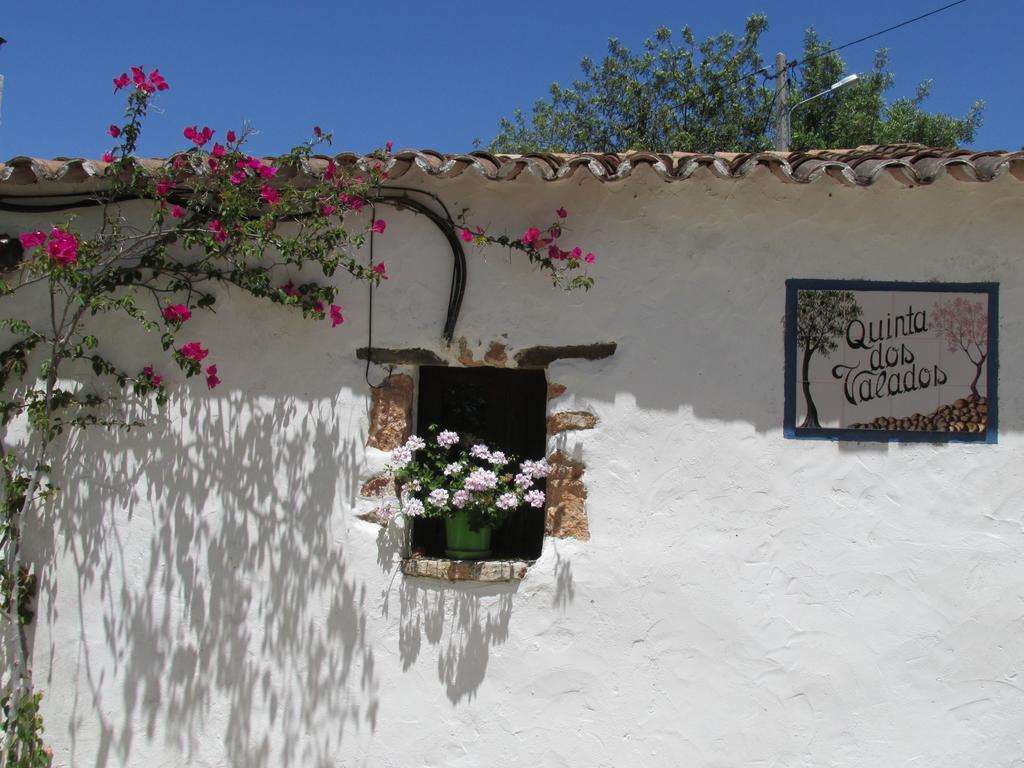 Quinta Dos Valados Bed & Breakfast Querenca Bagian luar foto