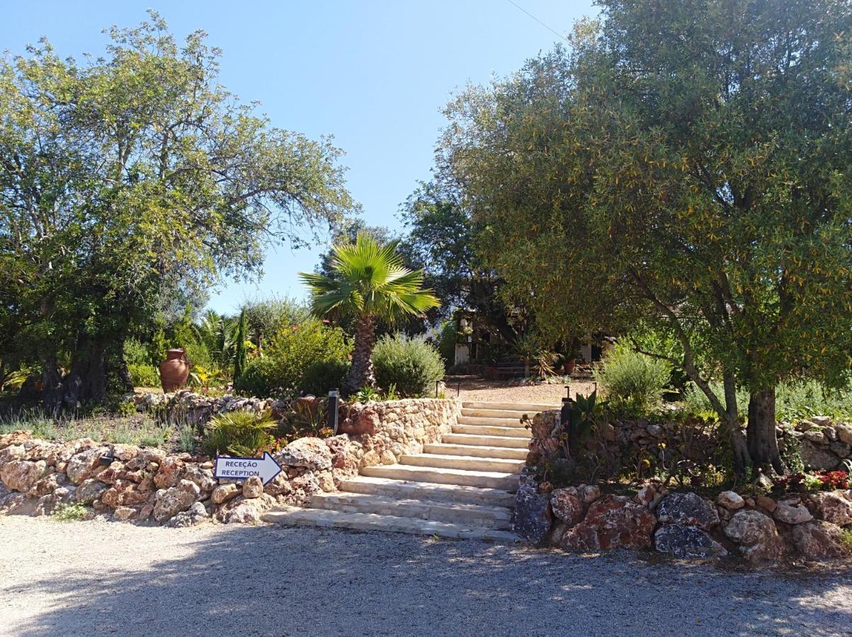 Quinta Dos Valados Bed & Breakfast Querenca Bagian luar foto