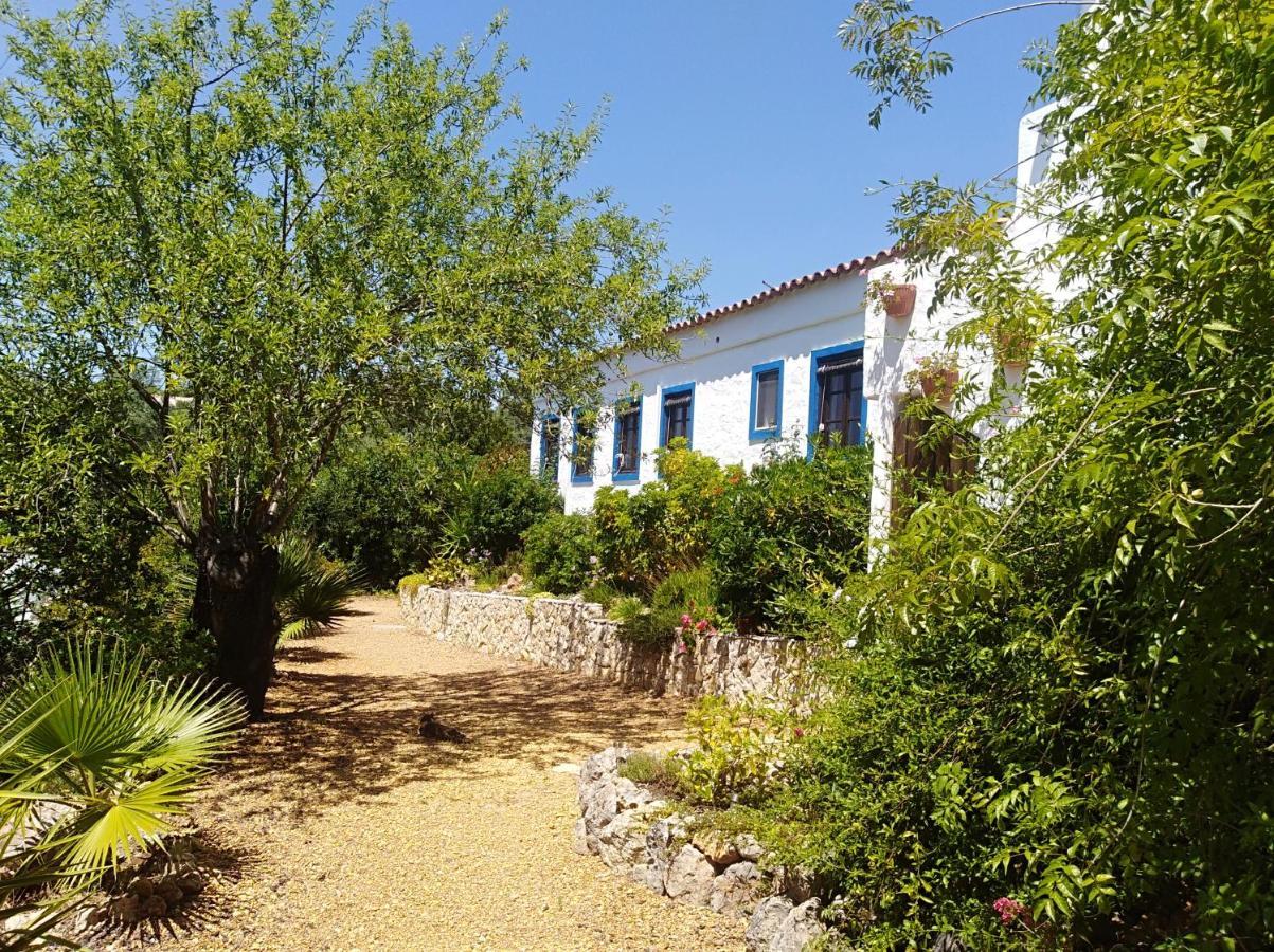 Quinta Dos Valados Bed & Breakfast Querenca Bagian luar foto